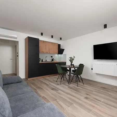 Aura Exclusive & Апартаменты