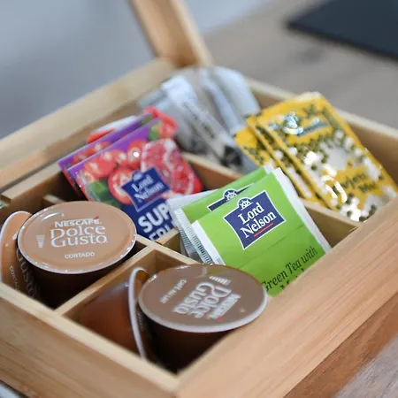 Aura Exclusive & * זאדאר